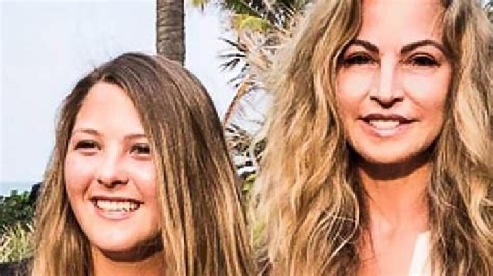 Kira Bonder Wiki, Age, Steve Bing’s Daughter, Parents, Family, Net Worth, Instagram, Height, Photos