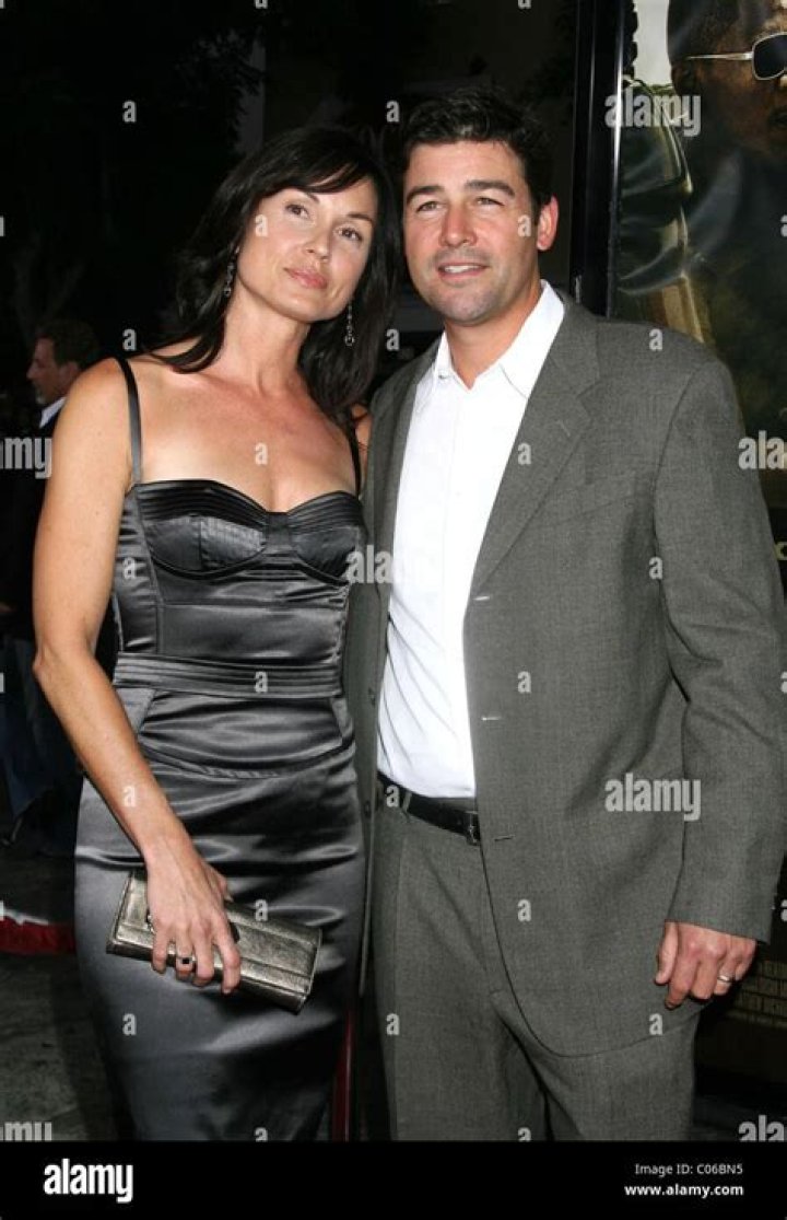 Kyle Chandler Biography, Age, Height, Wife, Net Worth, Family