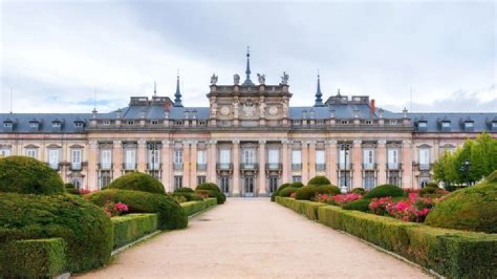 La Granja de San Ildefonso: Spain's "Versailles" In Fall