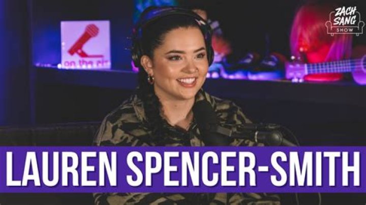 Lauren Spencer-Smith (YouTube Star) - Age, Birthday, Bio, Facts, Family, Net Worth, Height & More