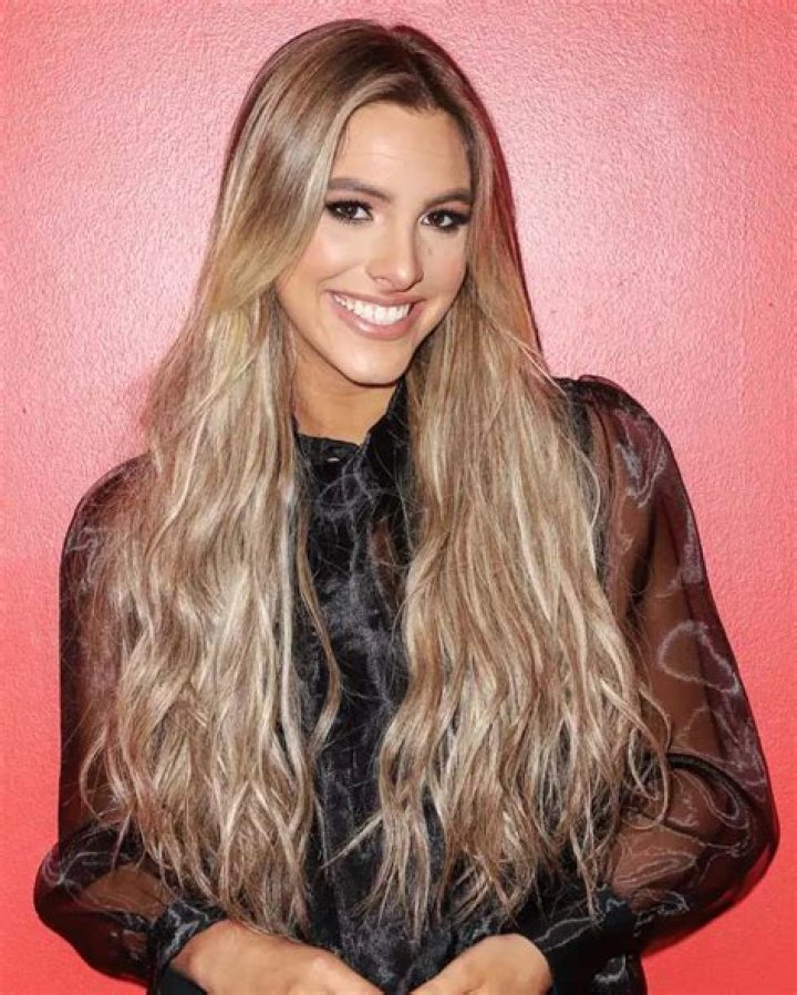 Lele Pons (Estrella de YouTube) - Edad, cumpleaños, biografía, hechos, familia, patrimonio neto, altura y más