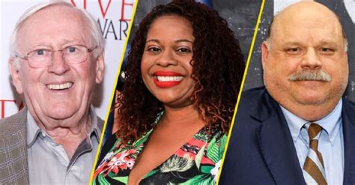 Len Cariou (Stage Actor) - Age, Birthday, Bio, Facts, Family, Net Worth, Height & More