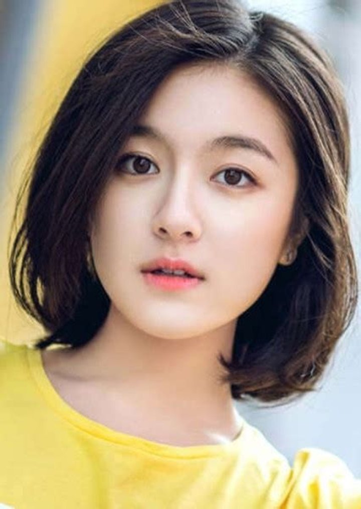 Li Landi Biography, Age, Height, Husband, Net Worth, Family