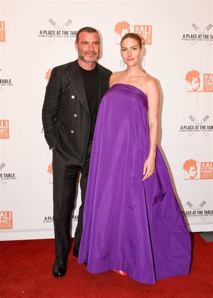 Liev Schreiber: Fiancée, net worth, tattoos, smoking & body facts