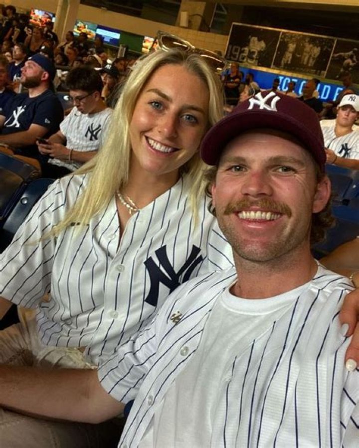 Lockie Ferguson Biography, Age, Height, Wife, Net Worth, Family