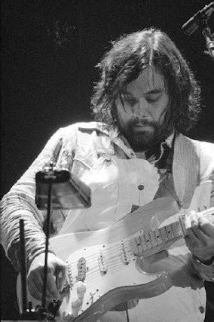 Lowell George (Rock Singer) - Age, Birthday, Bio, Facts, Family, Net Worth, Height & More