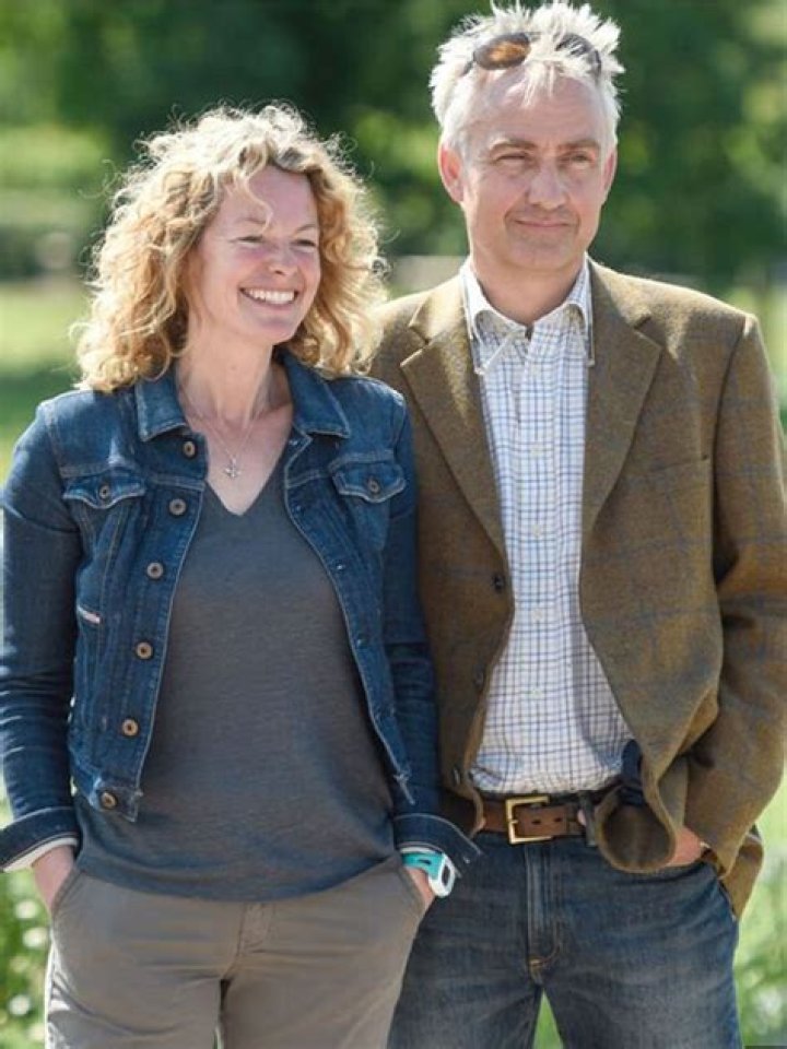 Ludo Graham Farm, Kate Humble Husband, Age, Wiki, Bio, Net Worth