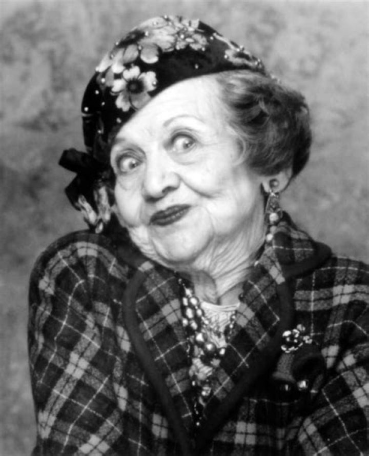 Mae Questel (Voice Actress) - Age, Birthday, Bio, Facts, Family, Net Worth, Height & More