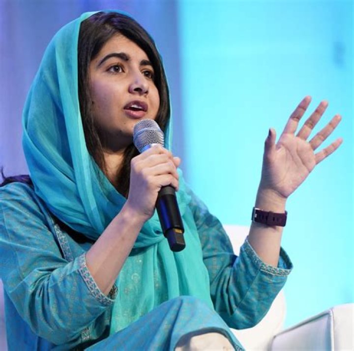 Malala Yousafzai Biography, Age, Height, Husband, Net Worth, Family