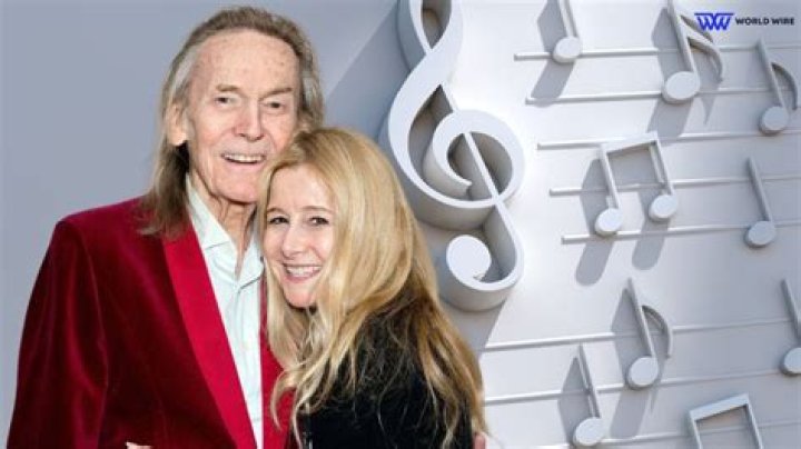 Malorie Bailey Massie Bio, Wiki, Age, Husband, Net Worth and Jewelry