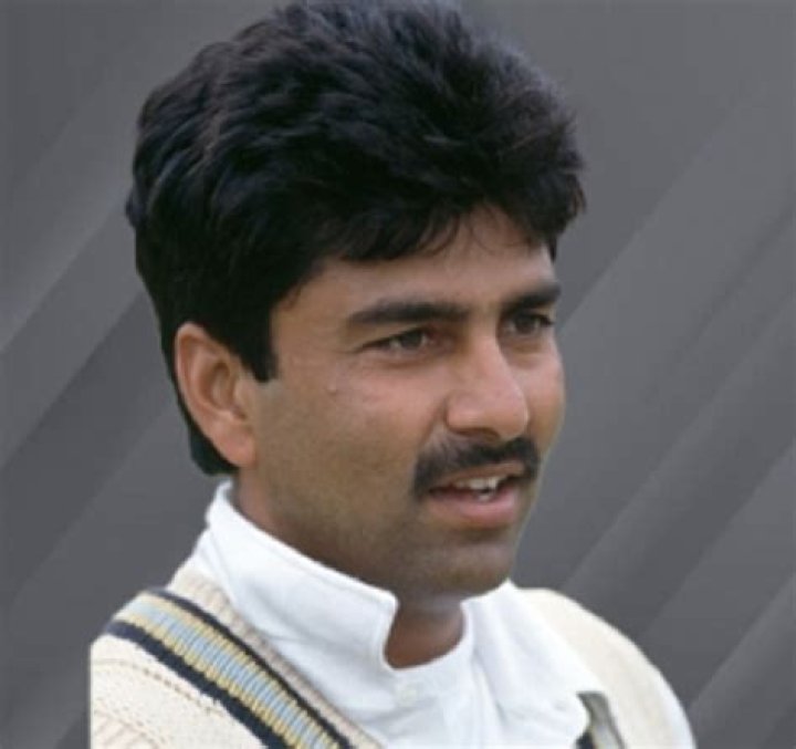 Manoj Prabhakar (Cricket Player) - Age, Birthday, Bio, Facts, Family, Net Worth, Height & More