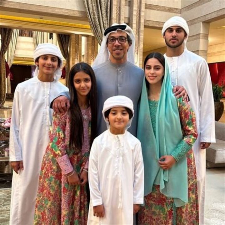 Mansour bin Zayed Al Nahyan Biography, Age, Height, Wife, Net Worth, Family