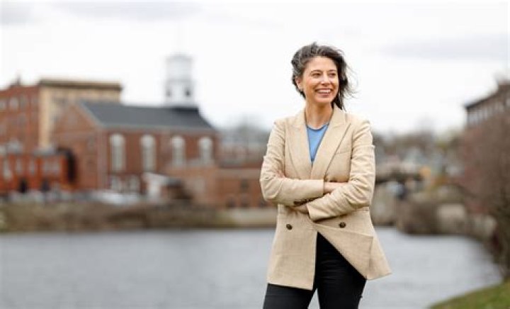 Margaret Maggie Goodlander Age, Wiki and Biography, Height