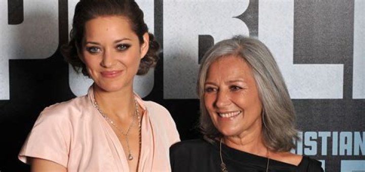 Marion Cotillard Biography, Age, Height, Husband, Net Worth, Family
