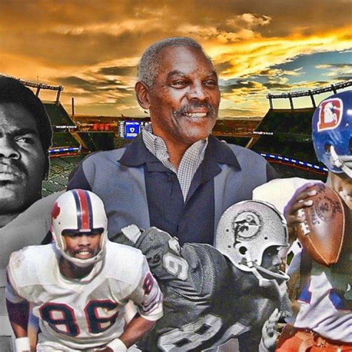 Marlin Briscoe (Football Player) - Age, Birthday, Bio, Facts, Family, Net Worth, Height & More