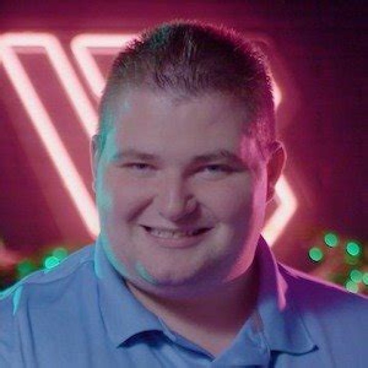 Matt Dugan (Talent Manager) - Age, Birthday, Bio, Facts, Family, Net Worth, Height & More