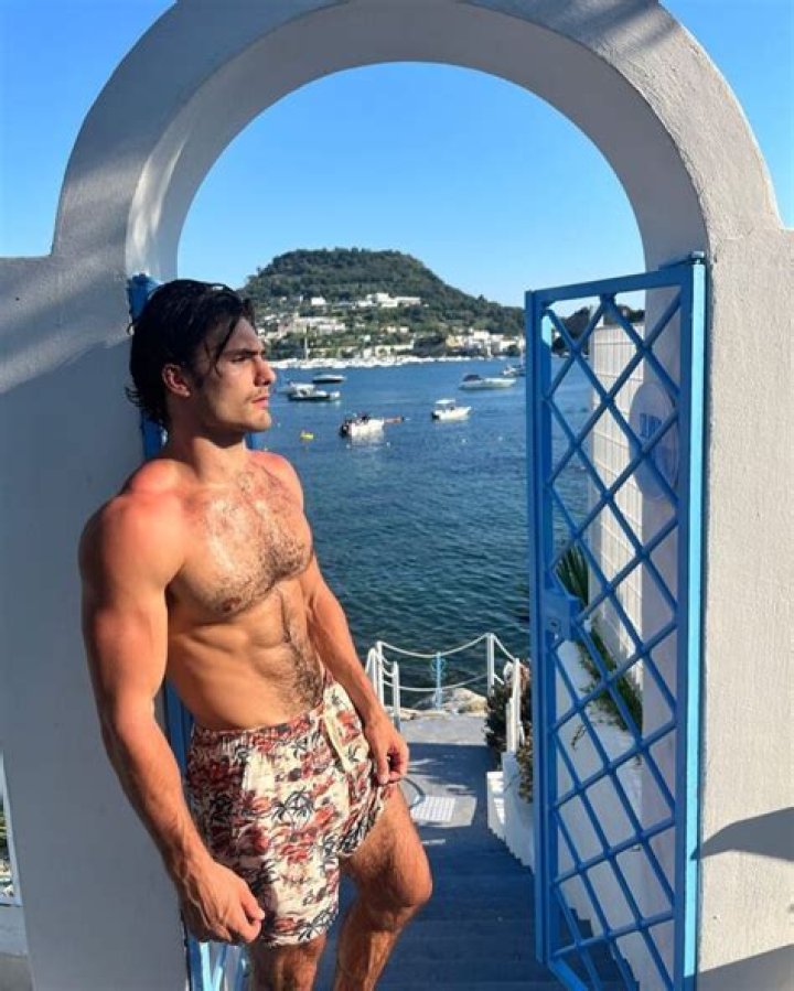 Matthew Rodgers Height, Weight, Net Worth, Age, Birthday, Wikipedia, Who, Instagram, Biography