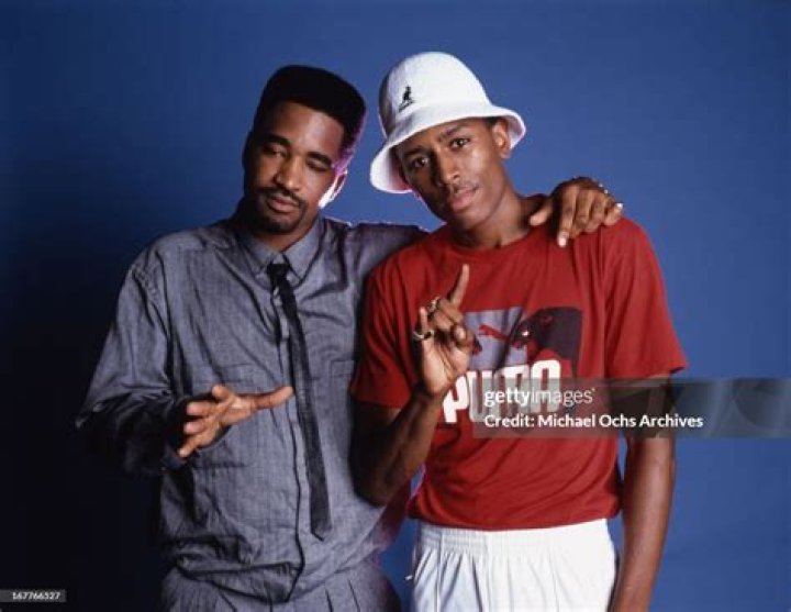 MC Shan (Rapper) - Age, Birthday, Bio, Facts, Family, Net Worth, Height & More