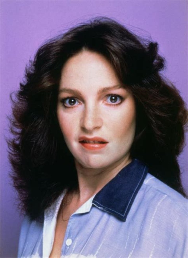 Melanie Chartoff (TV Actress) - Age, Birthday, Bio, Facts, Family, Net Worth, Height & More