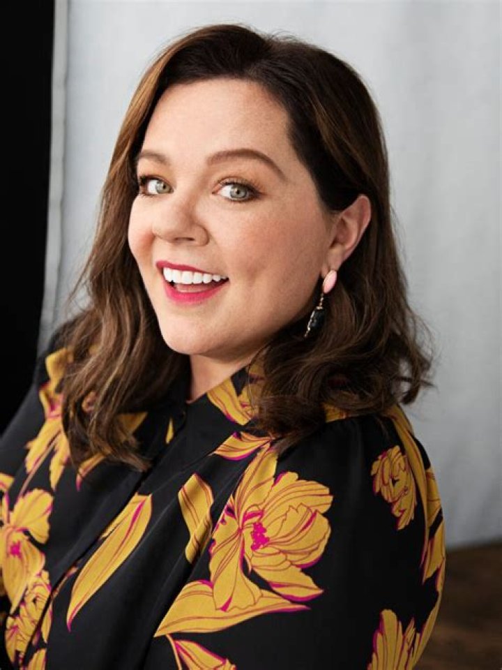 Melissa McCarthy Biography, Age, Height, Husband, Net Worth, Family