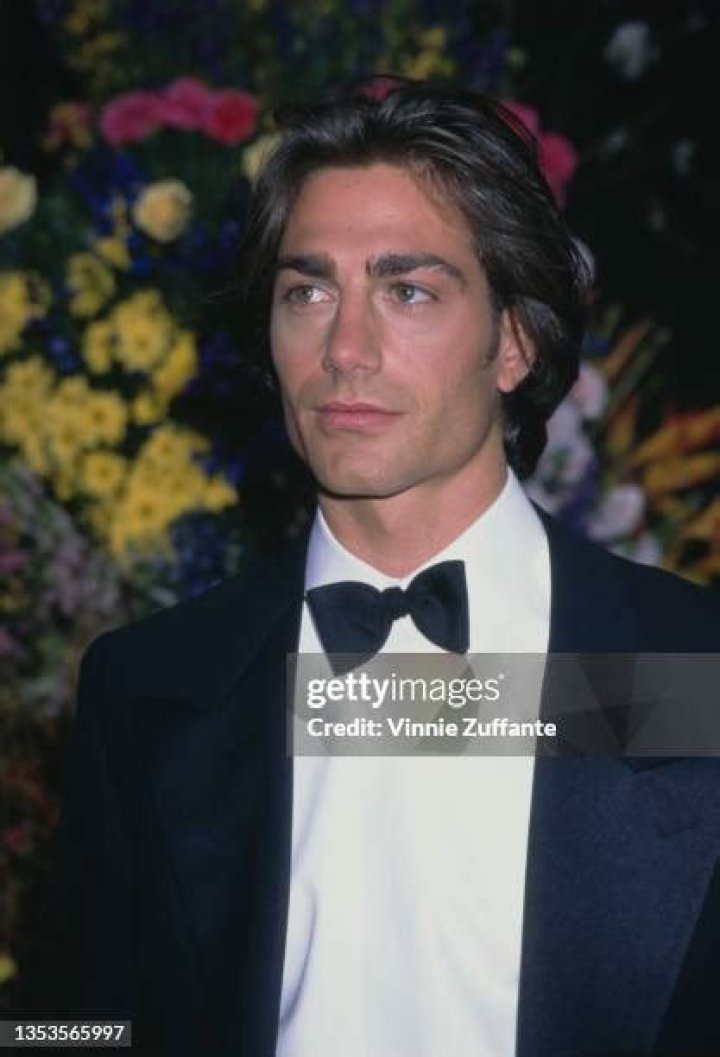 Michael Bergin (Model) - Age, Birthday, Bio, Facts, Family, Net Worth, Height & More