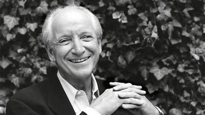 Michael Graves Biography, Age, Height, Wife, Net Worth, Family