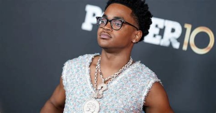 Michael Rainey Jr. Appears To Be Groped By Sister Of Streamer In Shocking Clip