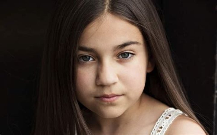 Michela Luci Biography, Age, Height, Husband, Net Worth, Family