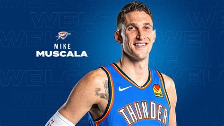 Mike Muscala biografía, edad, altura, esposo, net worth, familia