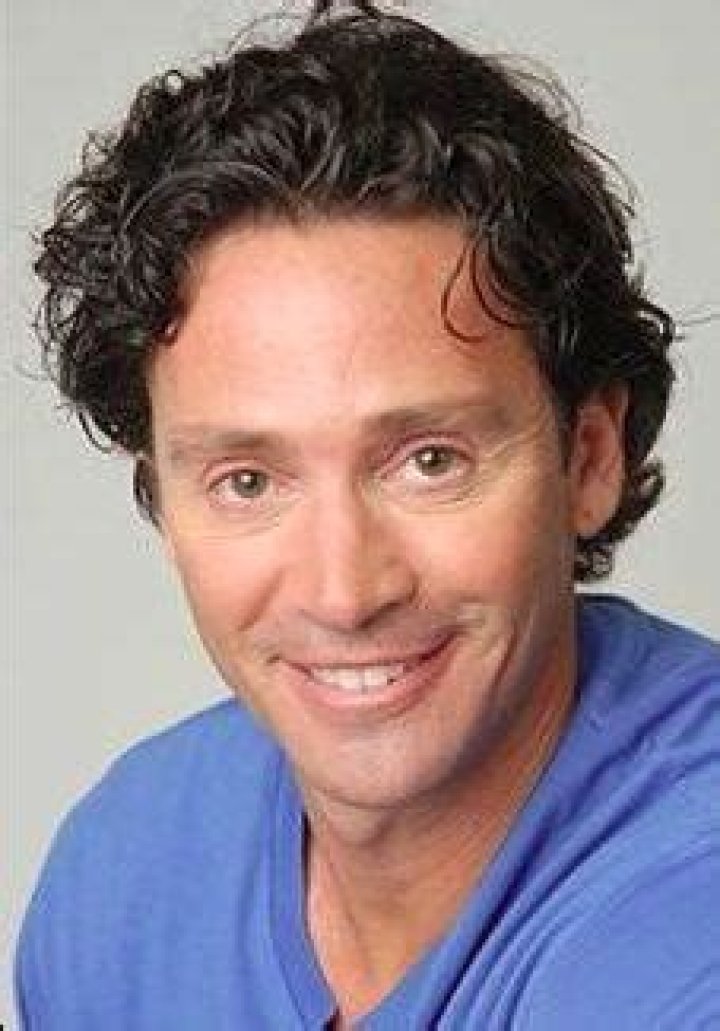 Mitchell Gaylord Biography, Age, Height, Wife, Net Worth, Family