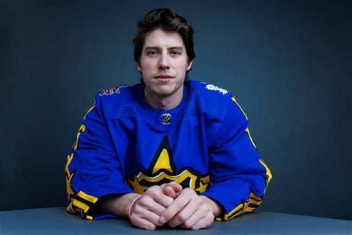 Mitchell Marner Biography: Age, Wikipedia, Net Worth, Instagram, Family, Nationality, Stats