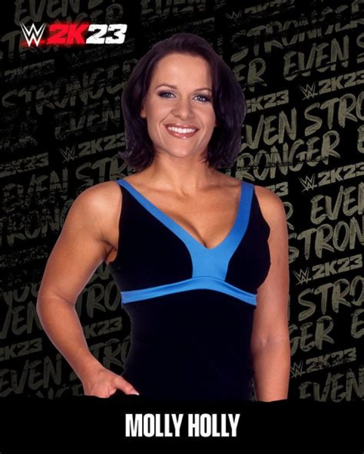 Molly Holly (Wrestler) - Age, Birthday, Bio, Facts, Family, Net Worth, Height & More
