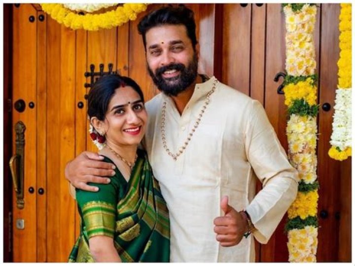 Murali Vijay Biography, Age, Height, Wife, Net Worth, Family