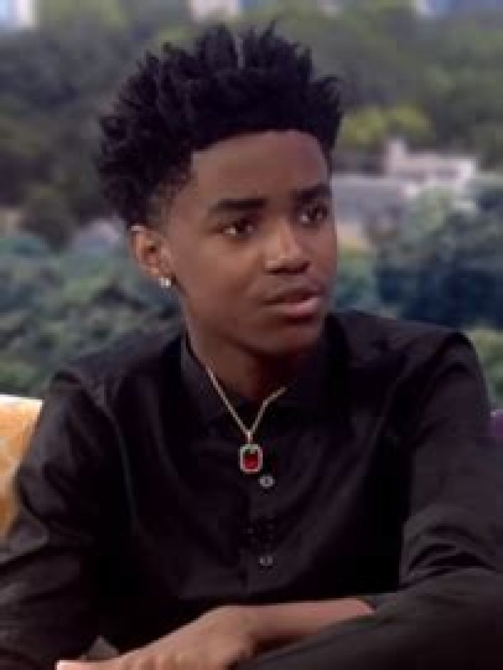 Myles Truitt (TV Actor) - Age, Birthday, Bio, Facts, Family, Net Worth, Height & More