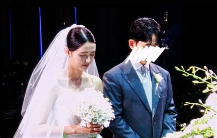 Nam Bo-ra Biography, Age, Height, Husband, Net Worth, Family