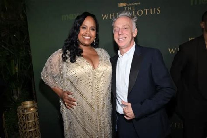 Natasha Rothwell Biography, Age, Height, Husband, Net Worth, Family