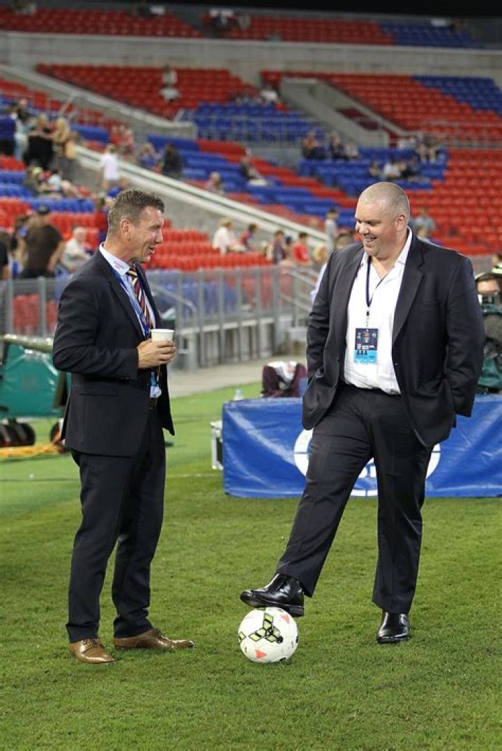 Nathan Tinkler Biography, Age, Height, Wife, Net Worth, Family