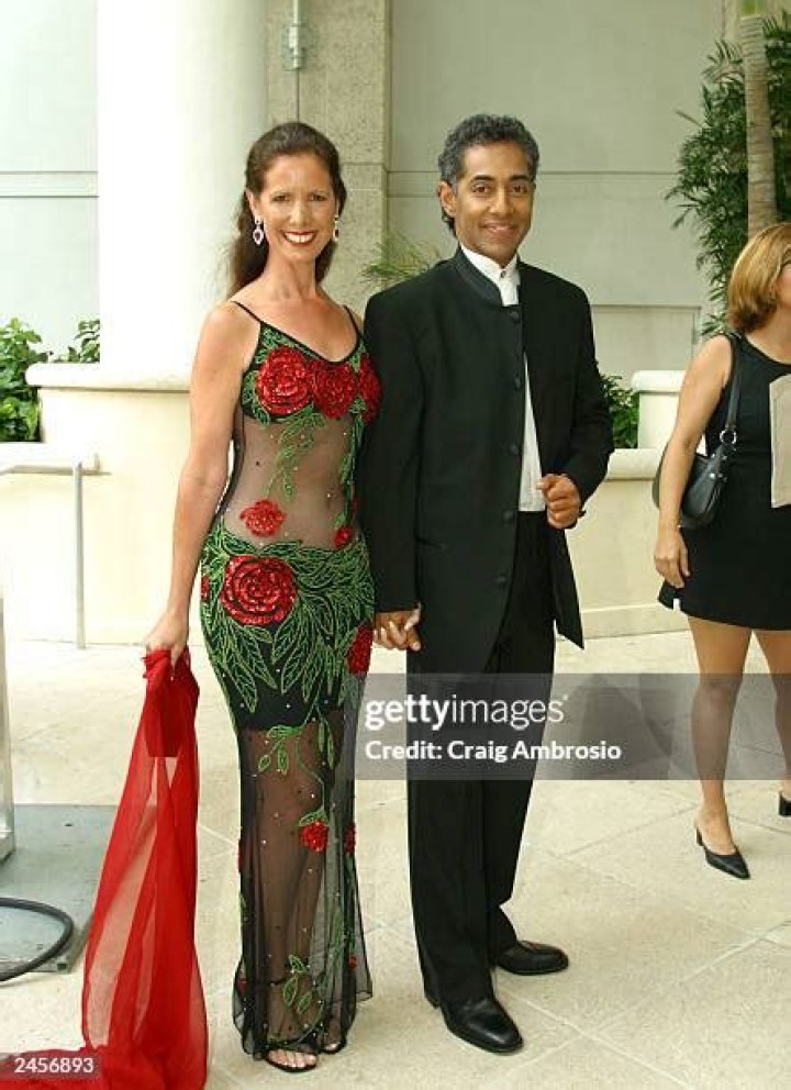 Nestor Torres Biography, Age, Height, Wife, Net Worth, Family