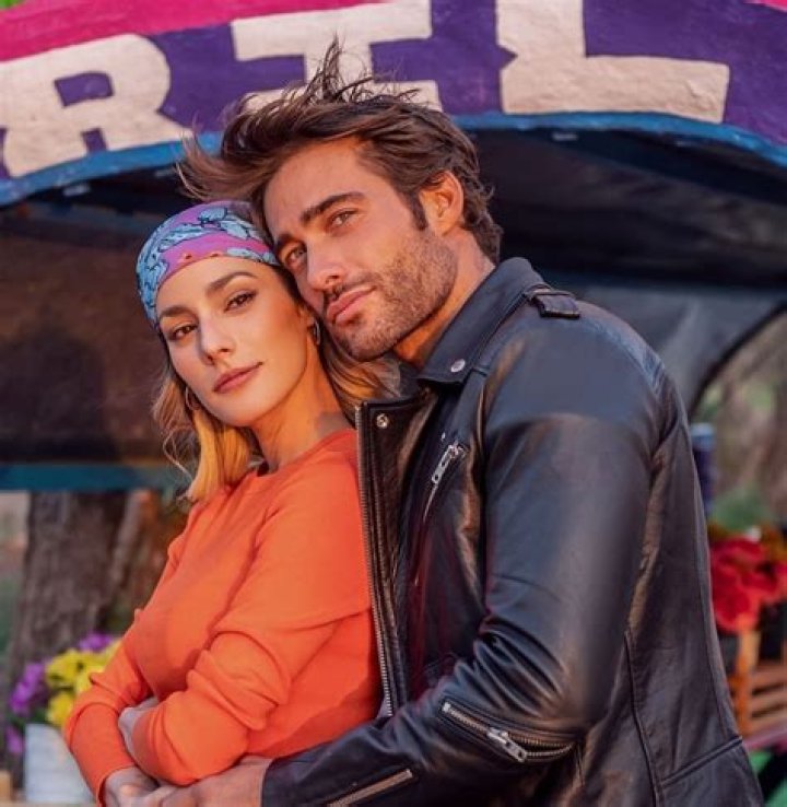 Oka Giner (Actriz de Televisión) - Edad, cumpleaños, biografía, hechos, familia, patrimonio neto, altura y más