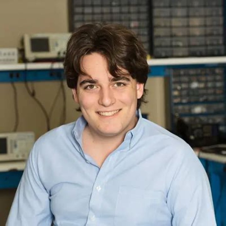 Palmer Luckey Biography, Age, Height, Wife, Net Worth, Family