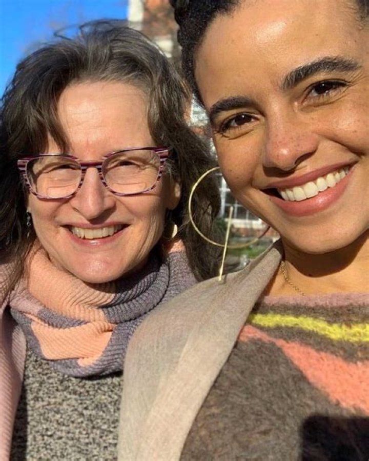 Parisa Fitz-Henley Biography, Age, Height, Husband, Net Worth, Family