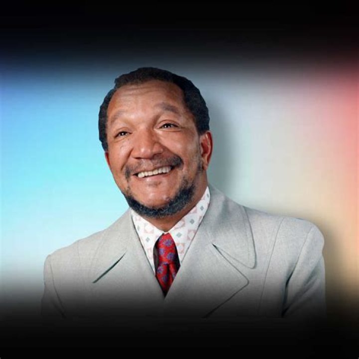 Patrick Stewart (TV Actor) - Age, Birthday, Bio, Facts, Family, Net Worth, Height & More