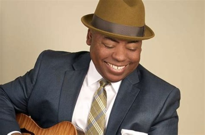 Paul Jackson Jr. Biography, Age, Height, Wife, Net Worth, Family