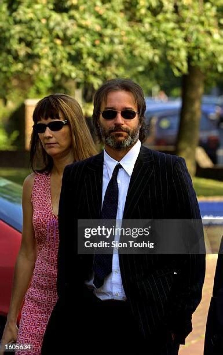 Peter Buck Second Wife: Who was Stephanie Dorgan?