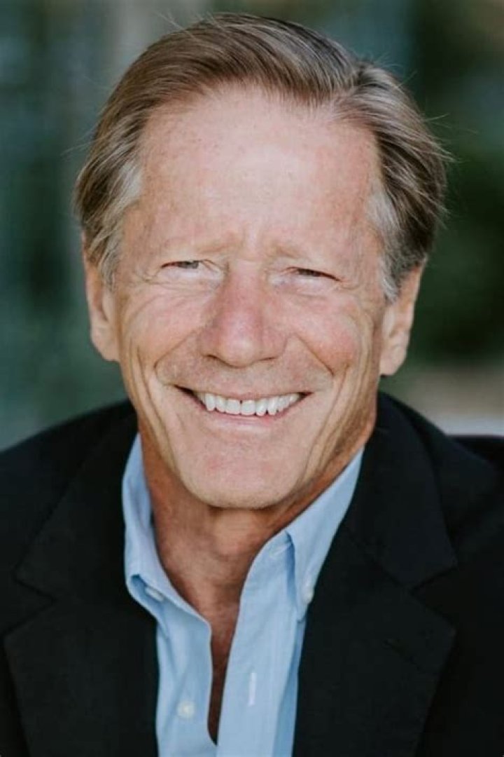 Peter Strauss Biography, Age, Height, Wife, Net Worth, Family