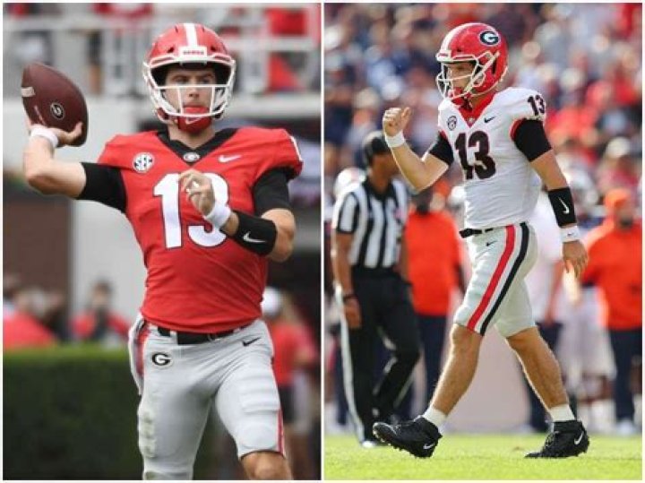 Phil Bennett Biography, Age, Height, Wife, Net Worth, Family