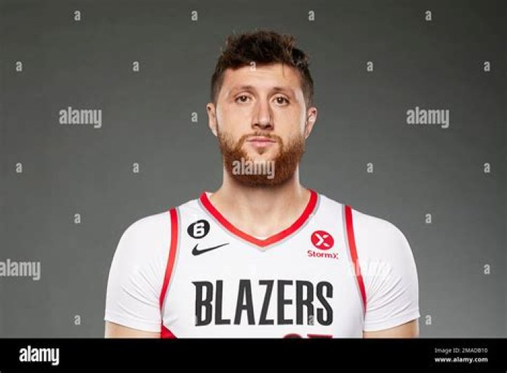 Portland Trail Blazers Jusuf Nurkic Got His Nickname The Bosnian Beast Based On Father Hariz Nurkic Heroic Story