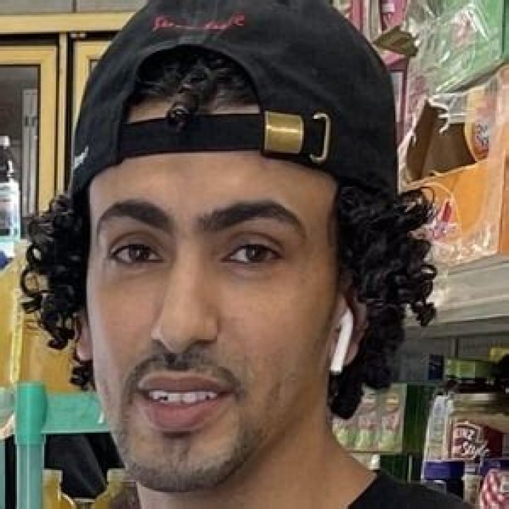 Rahim Mohamed (TikTok Star) - Age, Birthday, Bio, Facts, Family, Net Worth, Height & More