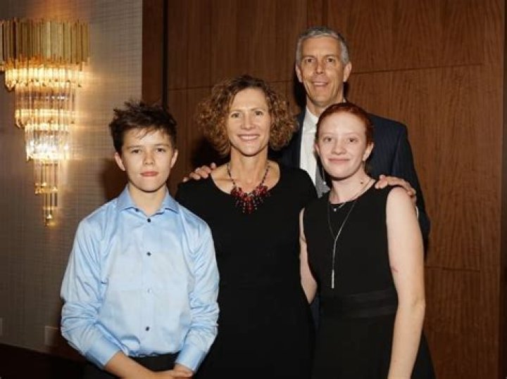 Rankin Mansfield Biography, Age, Height, Wife, Net Worth, Family