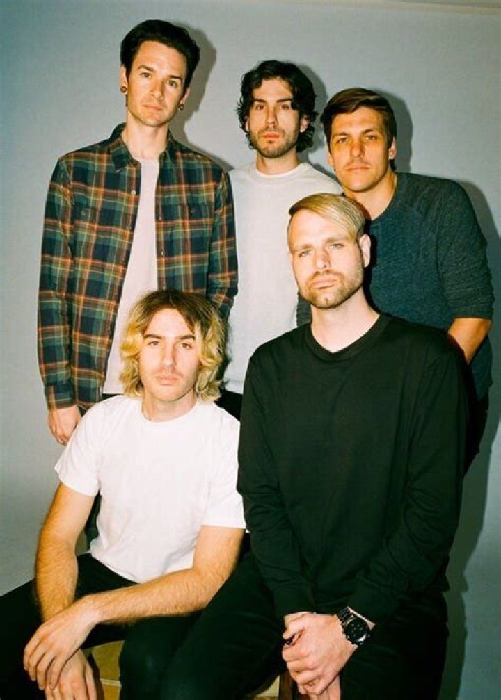 Real Friends (Band) - Members profile, Facts, Wiki, Achievements, Net worth 2024 (updated)